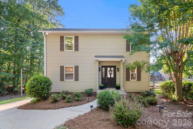 710 Riverwood Drive, Lexington, NC 27292