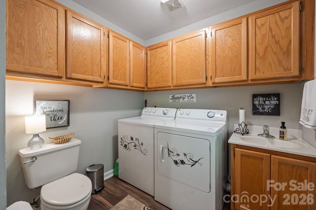 710 Riverwood Drive, Lexington, NC 27292