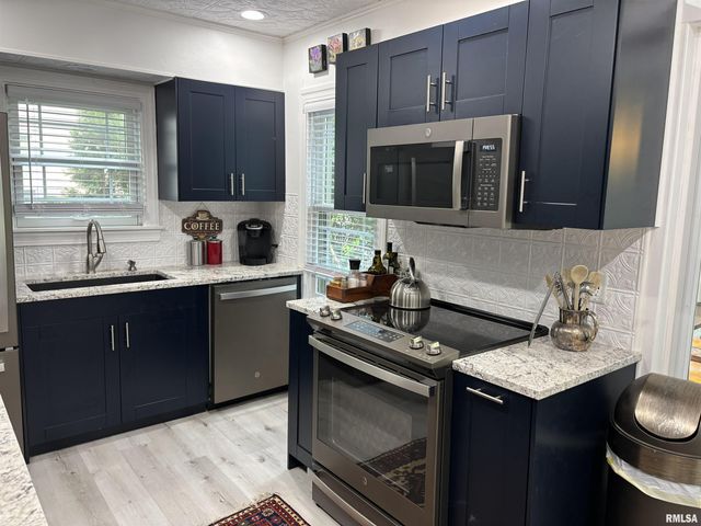 1004 Bryn Mawr Boulevard, Springfield, IL 62703