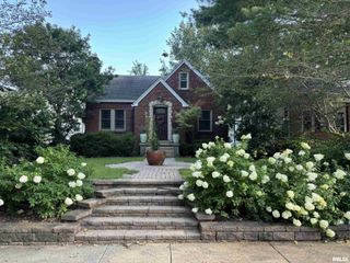 1004 Bryn Mawr Boulevard, Springfield, IL 62703