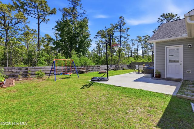 4432 Pinewood Village Drive SE, Southport, NC 28461