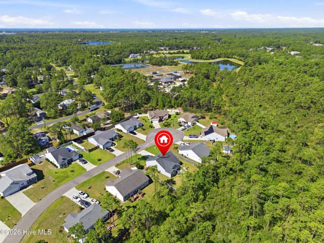 4432 Pinewood Village Drive SE, Southport, NC 28461