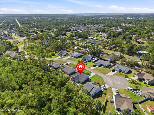 4432 Pinewood Village Drive SE, Southport, NC 28461
