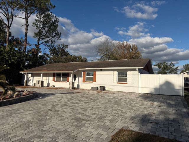 5013 GILBERT AVENUE, Tampa, FL 33615