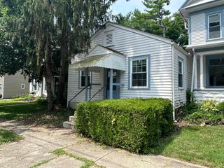 205 1/2 S Prospect Street, Granville, OH 43023