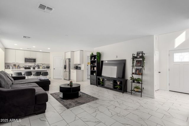 9050 S CALLE TOMI --, Guadalupe, AZ 85283