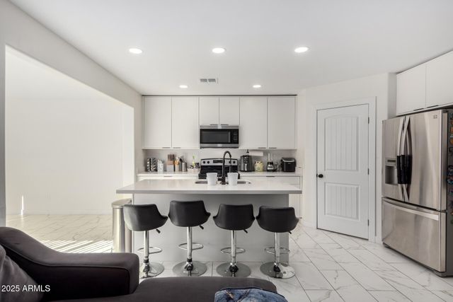 9050 S CALLE TOMI --, Guadalupe, AZ 85283