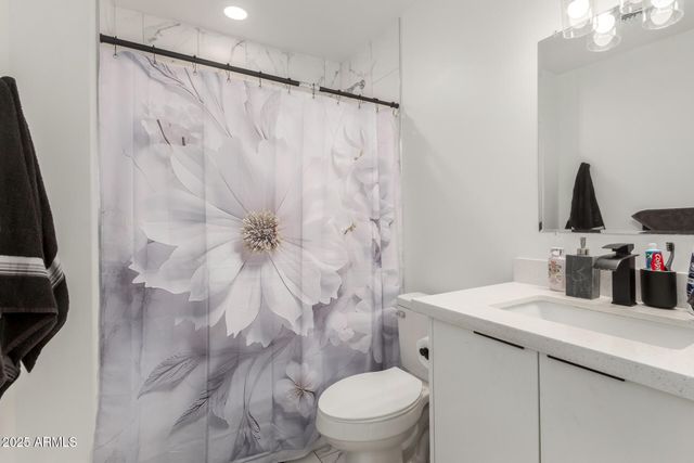 9050 S CALLE TOMI --, Guadalupe, AZ 85283