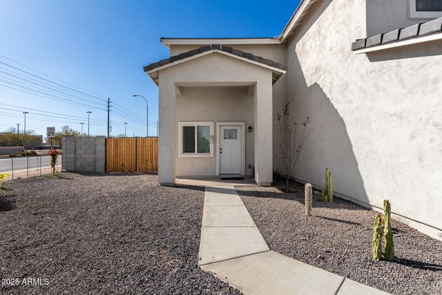 9050 S CALLE TOMI --, Guadalupe, AZ 85283