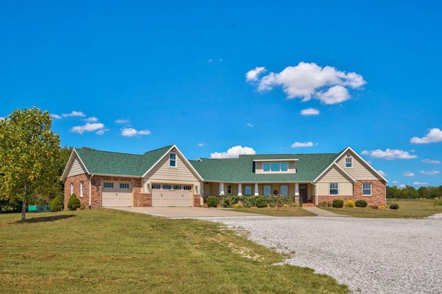 8689 W Farm Rd 194, Republic, MO 65738