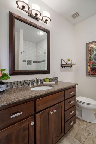 8689 W Farm Rd 194, Republic, MO 65738