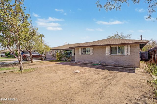 519 N CHERI LYNN Drive, Chandler, AZ 85225