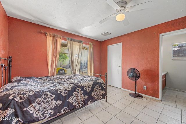 519 N CHERI LYNN Drive, Chandler, AZ 85225