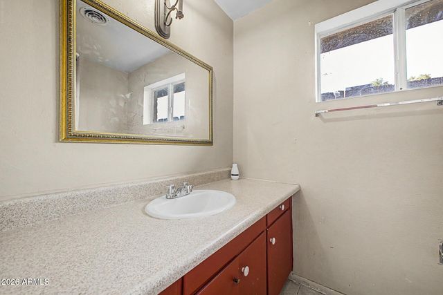 519 N CHERI LYNN Drive, Chandler, AZ 85225