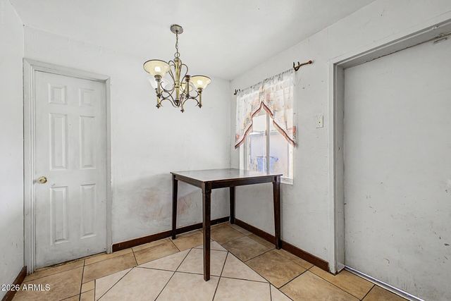 519 N CHERI LYNN Drive, Chandler, AZ 85225
