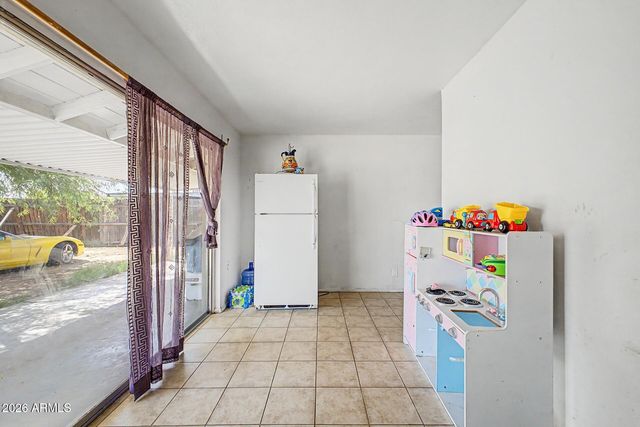 519 N CHERI LYNN Drive, Chandler, AZ 85225