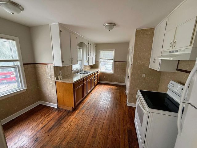 409 N COLLEGE AVE, Columbia, MO 65201