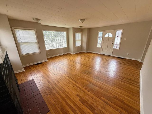 409 N COLLEGE AVE, Columbia, MO 65201