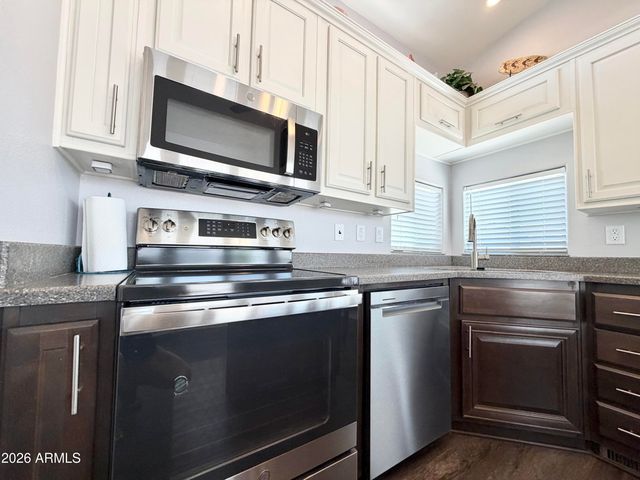 111 S GREENFIELD Road 753, Mesa, AZ 85206
