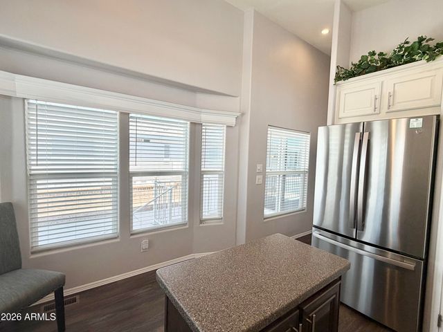 111 S GREENFIELD Road 753, Mesa, AZ 85206
