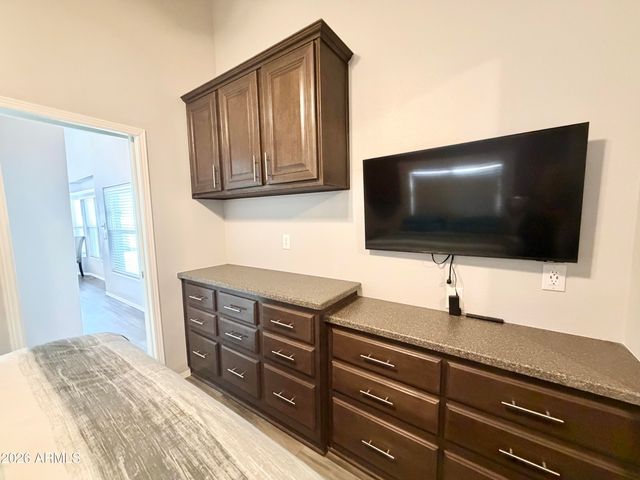 111 S GREENFIELD Road 753, Mesa, AZ 85206