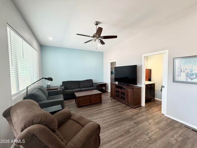 111 S GREENFIELD Road 753, Mesa, AZ 85206