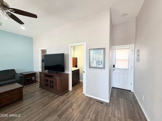 111 S GREENFIELD Road 753, Mesa, AZ 85206