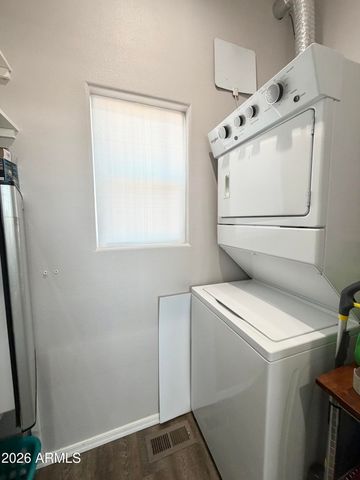 111 S GREENFIELD Road 753, Mesa, AZ 85206