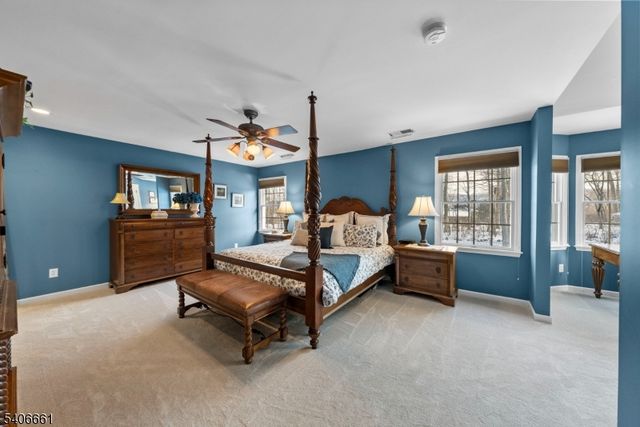 202 Bradford Lane, Greenwich Twp., NJ 08804