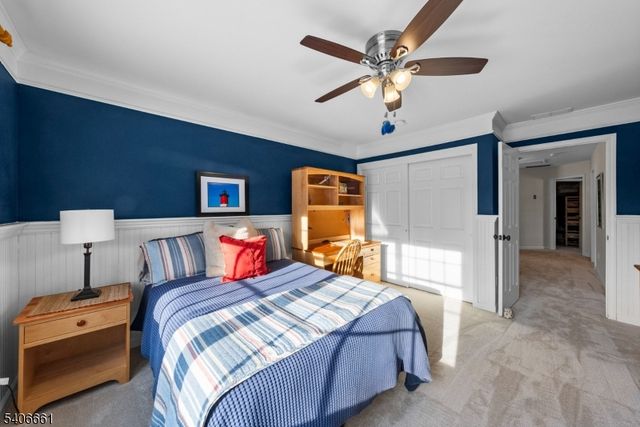 202 Bradford Lane, Greenwich Twp., NJ 08804