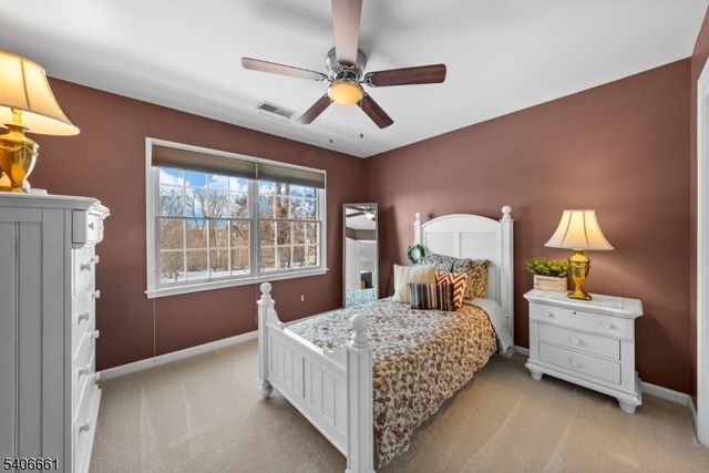 202 Bradford Lane, Greenwich Twp., NJ 08804