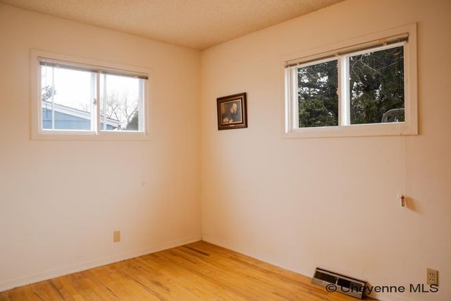1206 HOY RD, Cheyenne, WY 82009