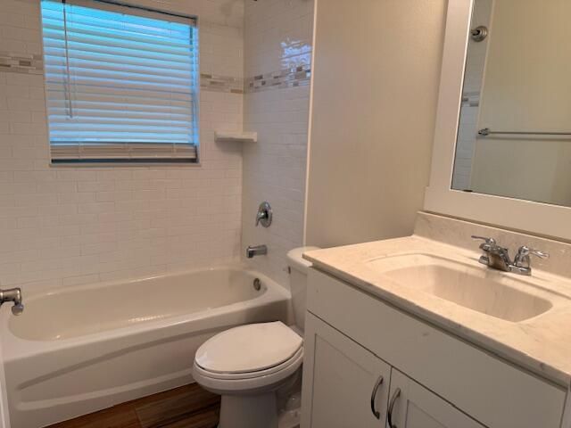 8206 Penny Lane, Fort Pierce, FL 34951