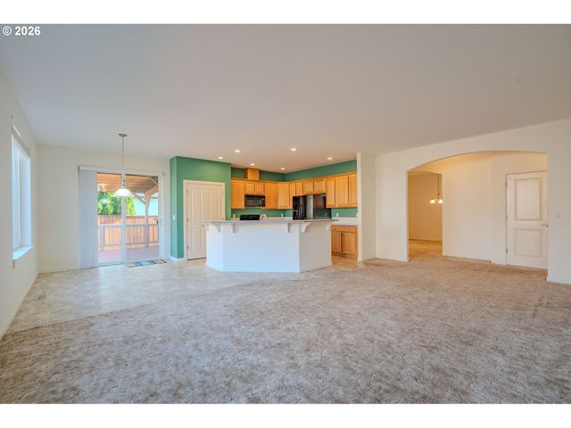 9908 Ne 102ND St, Vancouver, WA 98662