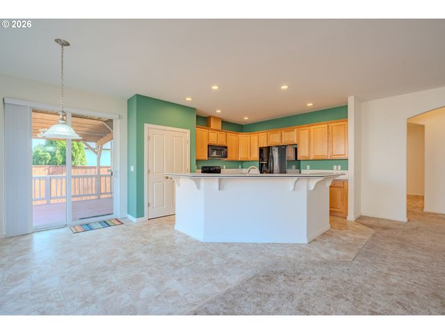 9908 Ne 102ND St, Vancouver, WA 98662