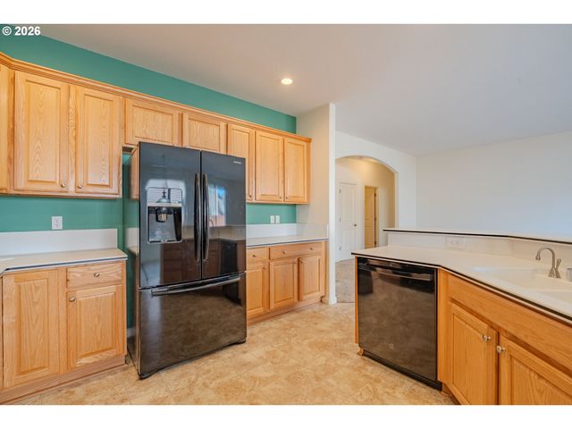 9908 Ne 102ND St, Vancouver, WA 98662