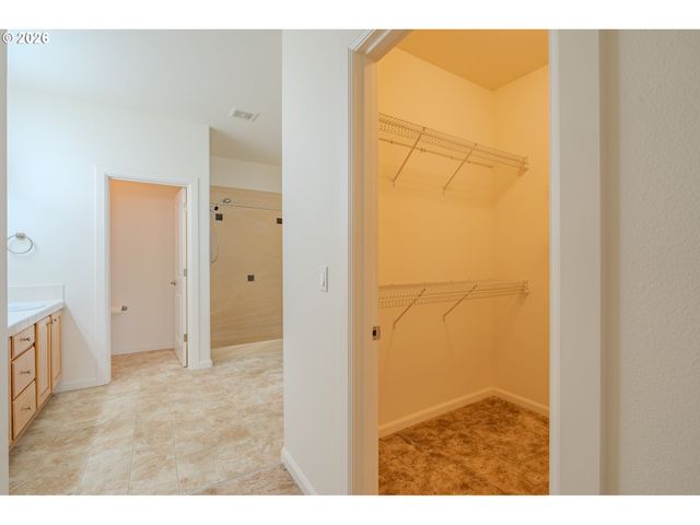 9908 Ne 102ND St, Vancouver, WA 98662