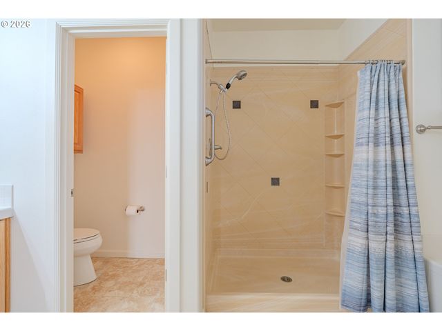 9908 Ne 102ND St, Vancouver, WA 98662