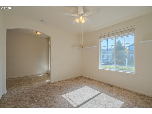 9908 Ne 102ND St, Vancouver, WA 98662