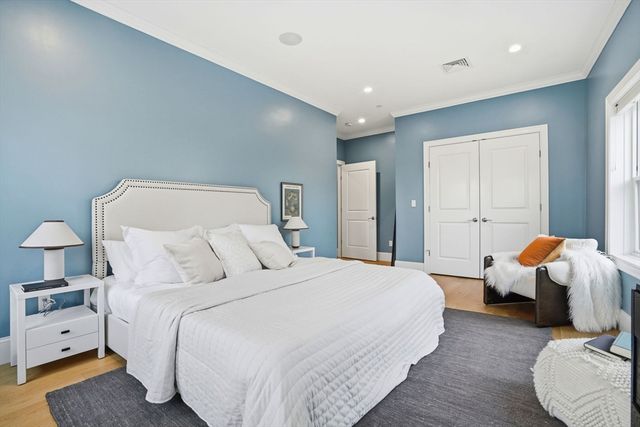 315 Highland Ave 101, Somerville, MA 02144