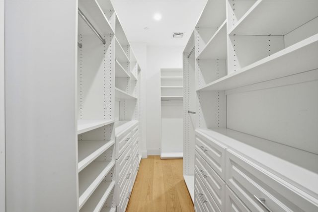 315 Highland Ave 101, Somerville, MA 02144