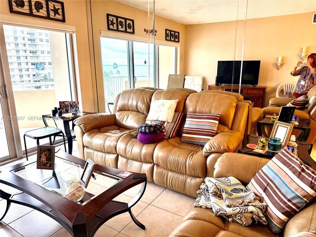 1950 S Ocean Dr 5L, Hallandale Beach, FL 33009