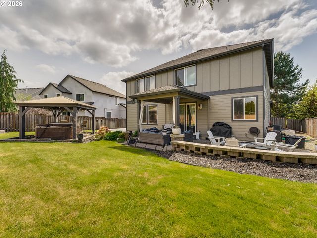 1554 S 14TH Cir, Ridgefield, WA 98642