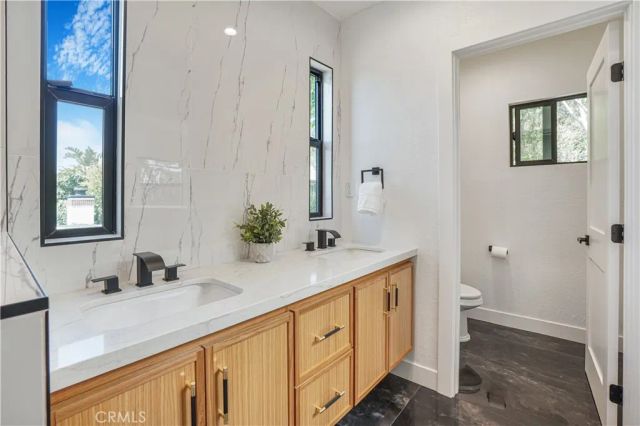 3560 Lavell, Los Angeles, CA 90065