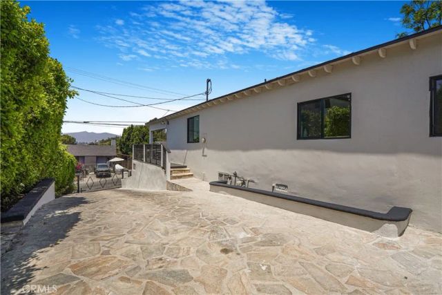 3560 Lavell, Los Angeles, CA 90065