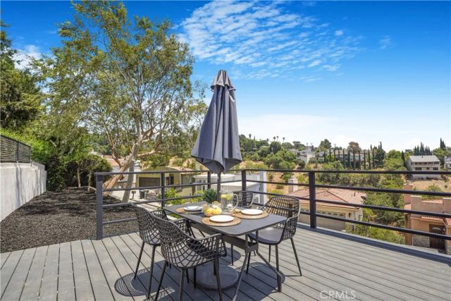 3560 Lavell, Los Angeles, CA 90065