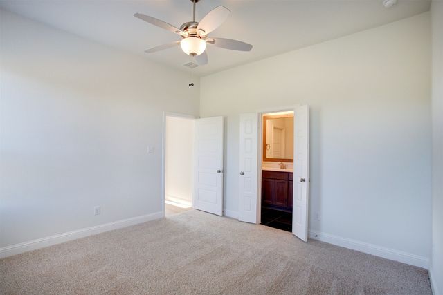 5323 Winged Foot Drive, Arlington, TX 76017