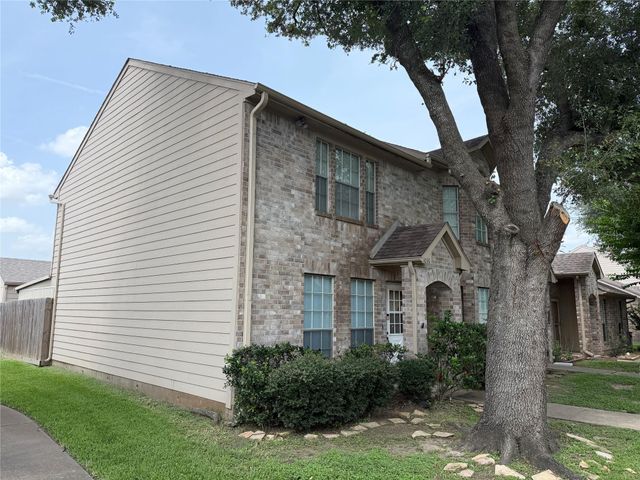 1036 Birnham Woods Boulevard, Pasadena, TX 77503