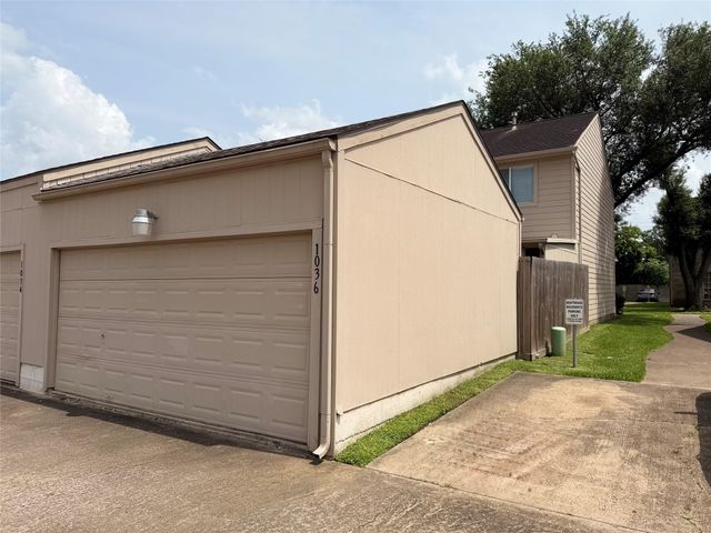1036 Birnham Woods Boulevard, Pasadena, TX 77503