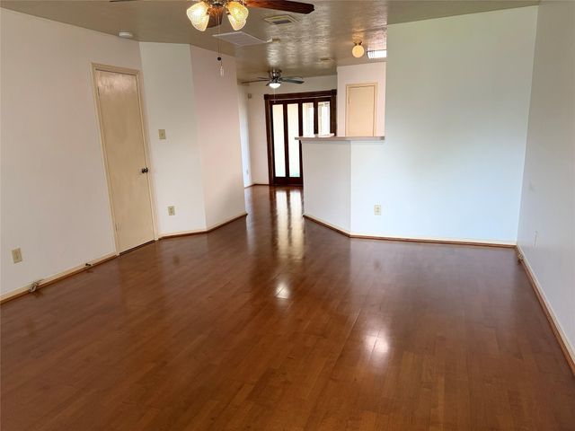 1036 Birnham Woods Boulevard, Pasadena, TX 77503